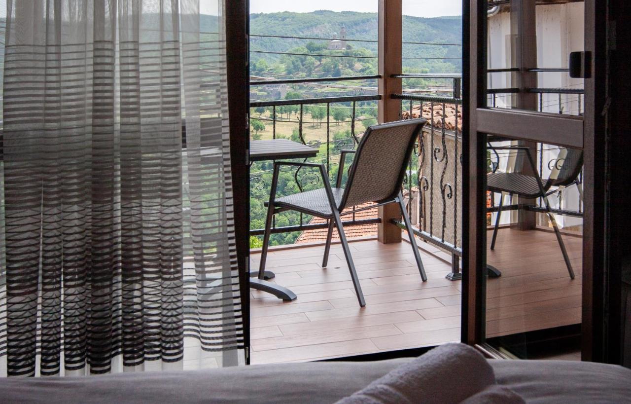 Villa Family House Atanasovi Veliko Tărnovo Esterno foto